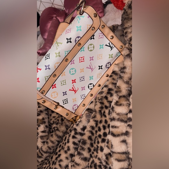 Designer inspired purse - Picture 6 of 16